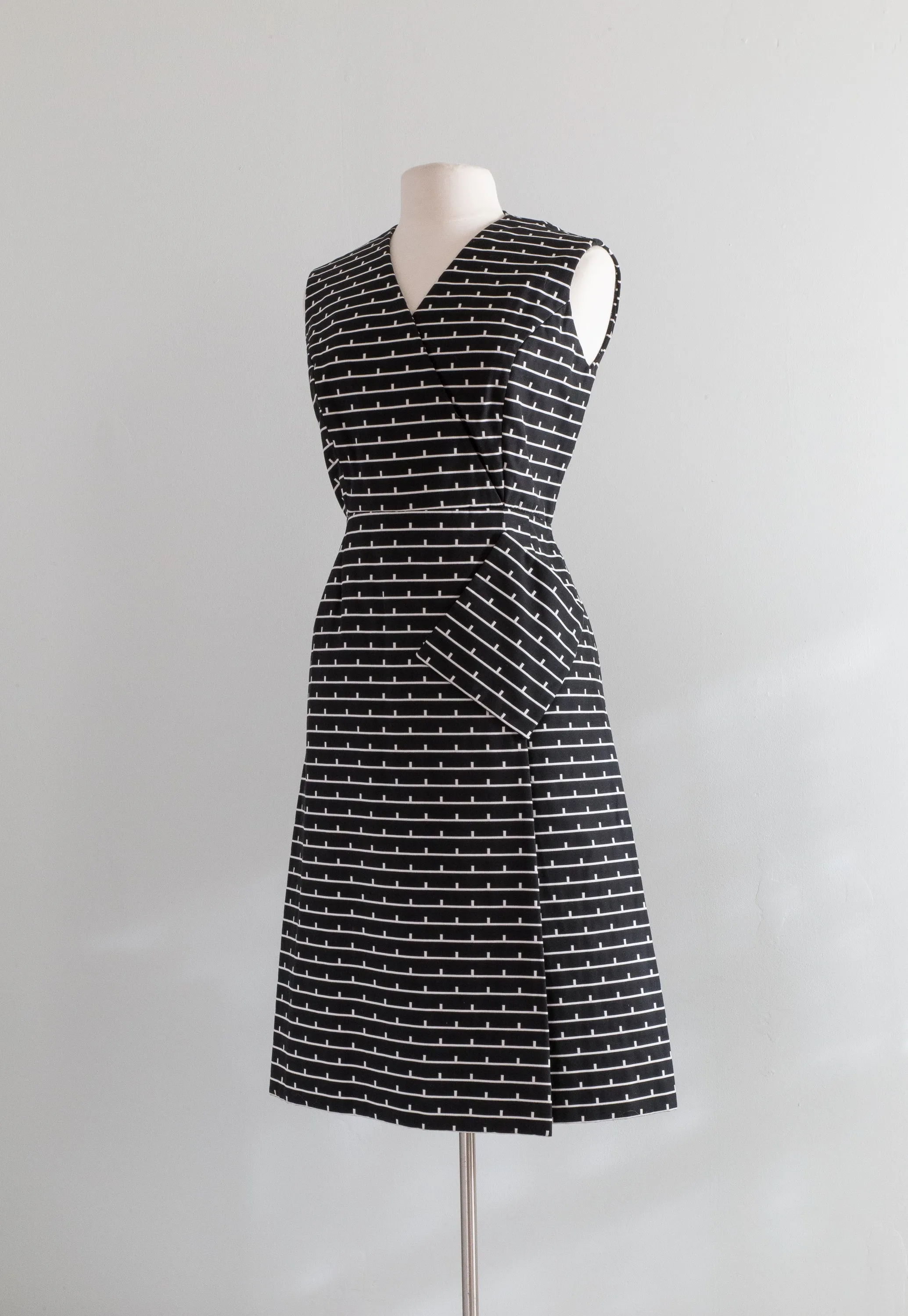 CHIC 1960'S Bill Blass Geometric Mod Dress With Pocket / L