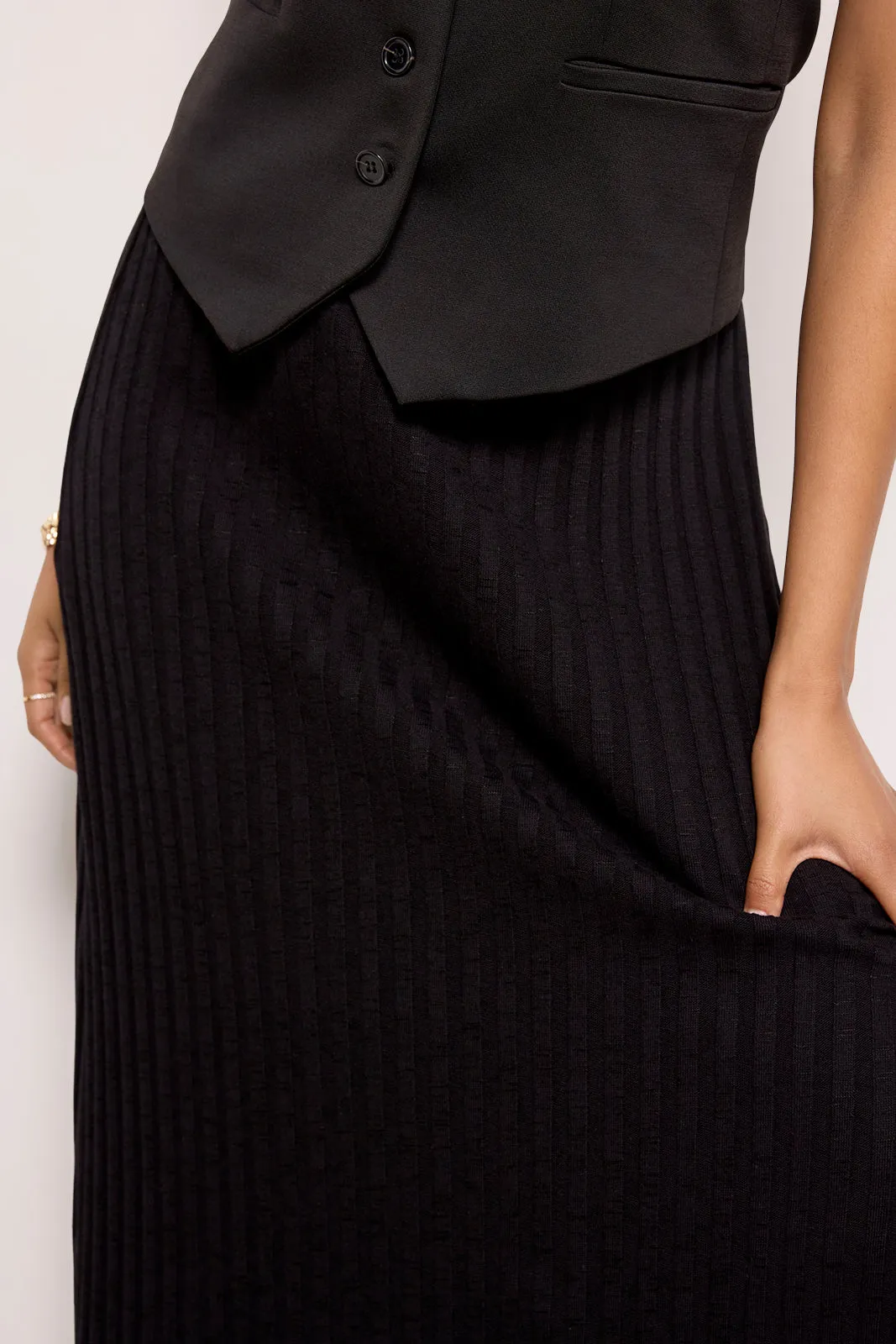 Molly Midi Skirt W/ Slit